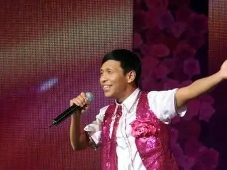 回顾宋小宝与前妻离婚娶美女粉丝改善基因一对龙凤胎可爱讨喜