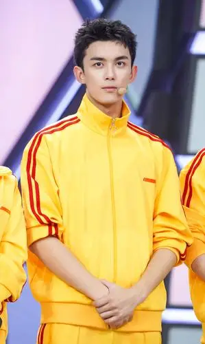 吴磊出演快乐大本营 变身职场加班族爆笑解压业务员__凤凰网