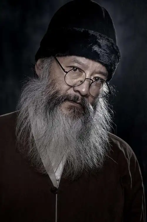 大胡子的潇洒,风采依旧