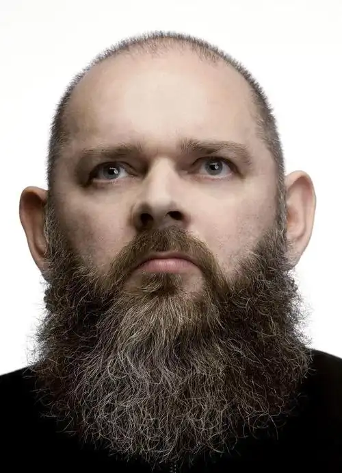 看腻了小鲜肉来感受一下这些胡子大叔的魅力