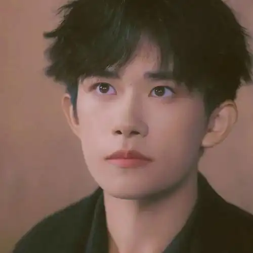 头像明星系列之易烊千玺