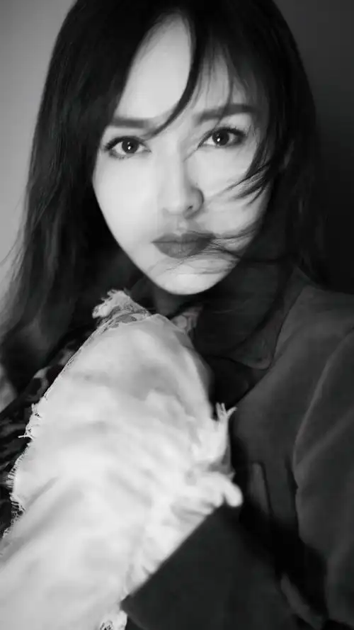 明星,美女明星,性感,美女,演员,唐嫣,大陆女明星,手机壁纸,1080x1920