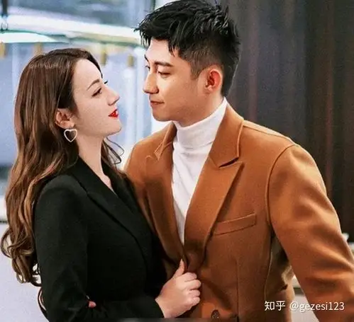 同是恋爱传闻迪丽热巴黄景瑜遭反对李沁邓伦获祝福为什么