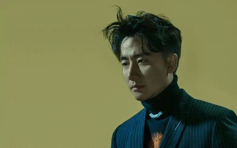 黄轩时尚写真高清电脑壁纸