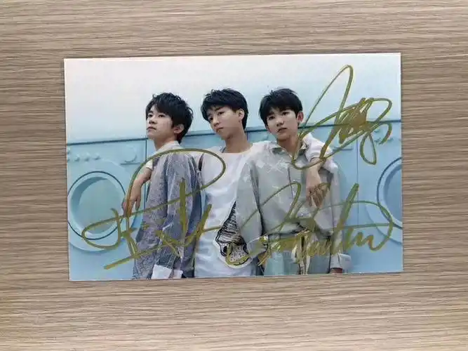 tfboys亲笔签名照,诚买来, v ljy5502838