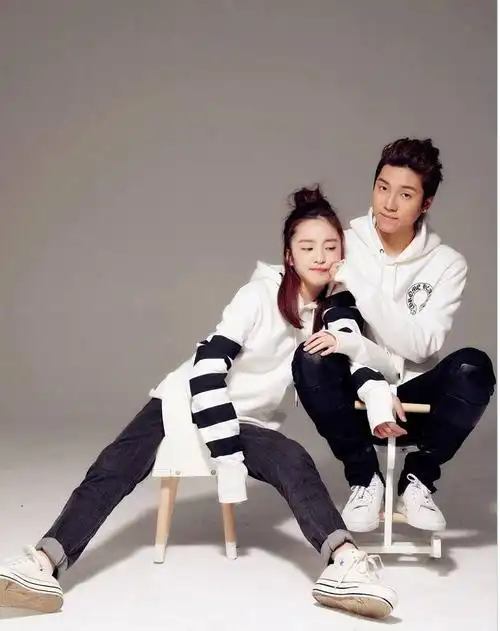 张木易张千巽结婚 相差12岁的情侣大叔爱上萝莉最童话的爱情