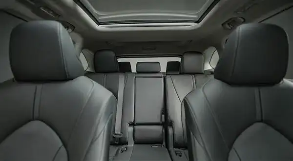 7座suv王者全新丰田汉兰达将上市混动续航超1000公里