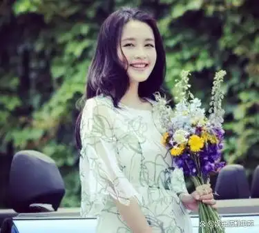 事实证明,"被国家秘密培养"的李沁,走上另一条"康庄大道"?