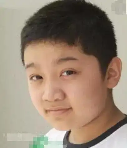 有一种"整容"叫尤浩然瘦了, 如愿考上北影, 颜值逆袭成校草