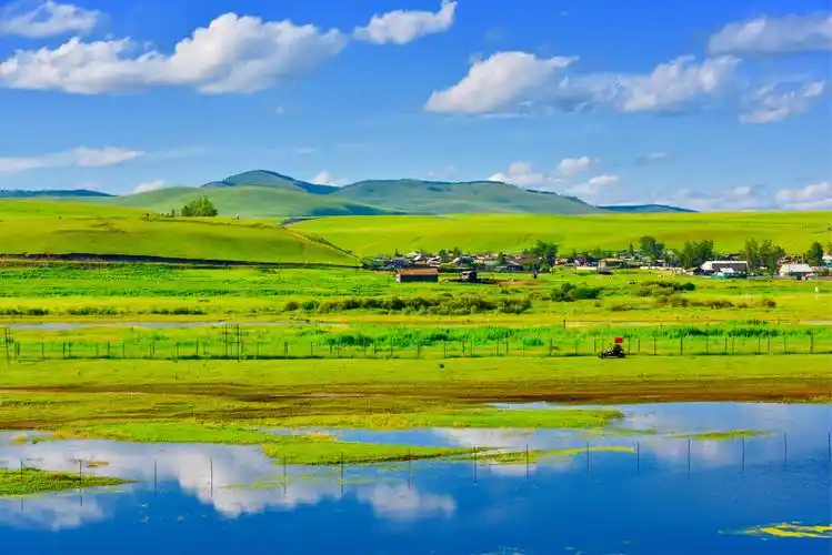 呼伦贝尔大草原的深处有一个美丽迷人的地方