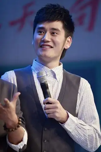 钱枫代言费经纪人15901088357