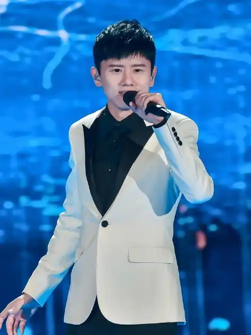 张杰龙年春晚第二次联排##龙年央视春晚第二次联排##0713春晚联排13