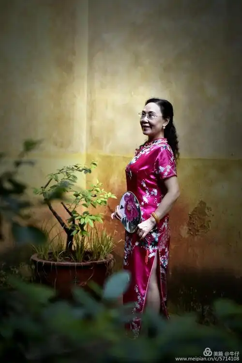 怀旧旗袍韵 - 美篇
