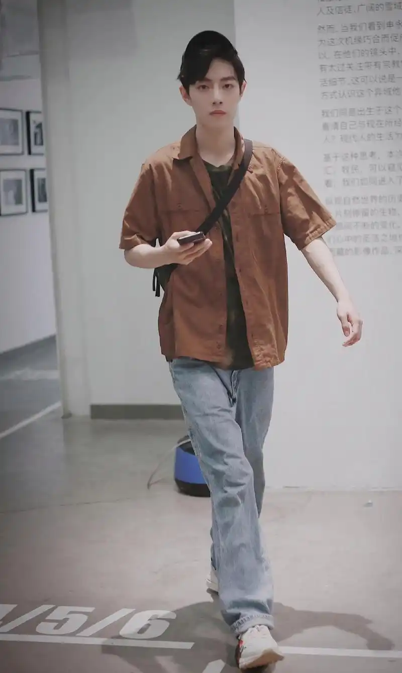 肖战顾魏私服穿搭:哥哥绝绝子