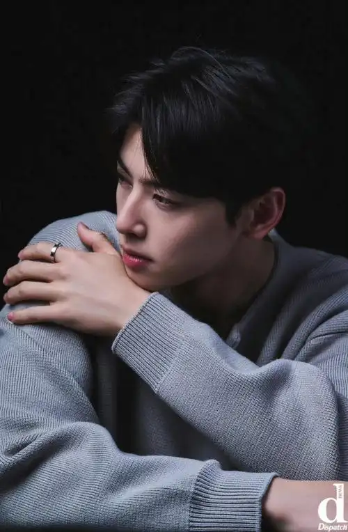 车银优最新画报