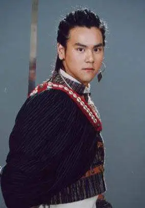 彭于晏曾饰演唐钰小宝.