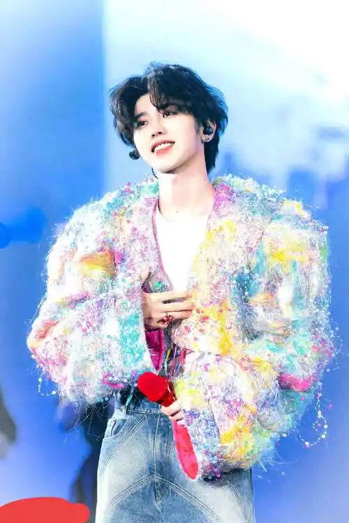 顶流蔡徐坤疑似致女网友怀孕,并让其堕胎.