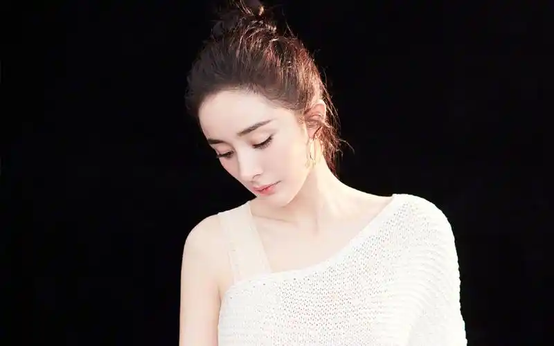 妩媚清新杨幂宽屏壁纸美女明星大幂幂