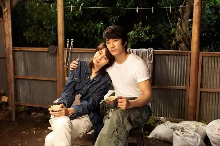 韩流始祖宋承宪个人资料:演反派会担心走在路上被丢石头,现在不会了