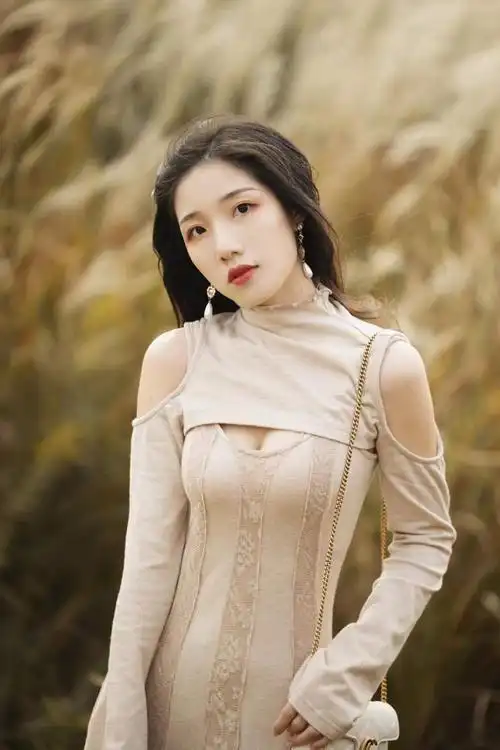 气质女性拍照技巧,7个有效摆姿,拍照优雅知性很有魅力