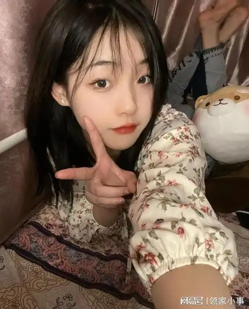 素颜小姐姐花仙子连衣裙甜美可爱清爽怡人