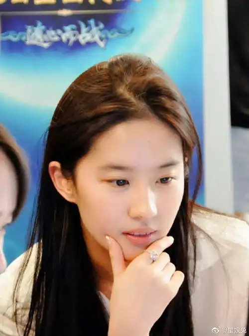 刘亦菲的素颜状态