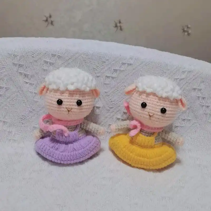 客订两只羊,今天发走,她们的小主 - 抖音