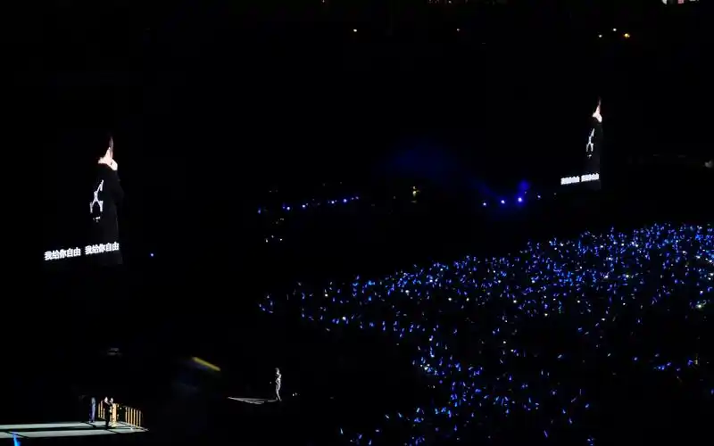 五月天4.15合肥演唱会 温柔 talking