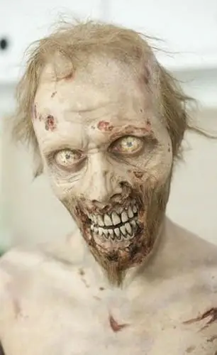 骇人听闻"慢性自杀"式黑暗美容法