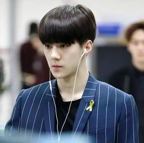 【潮男发型】夏日潮流刘海短发发型,极致修颜