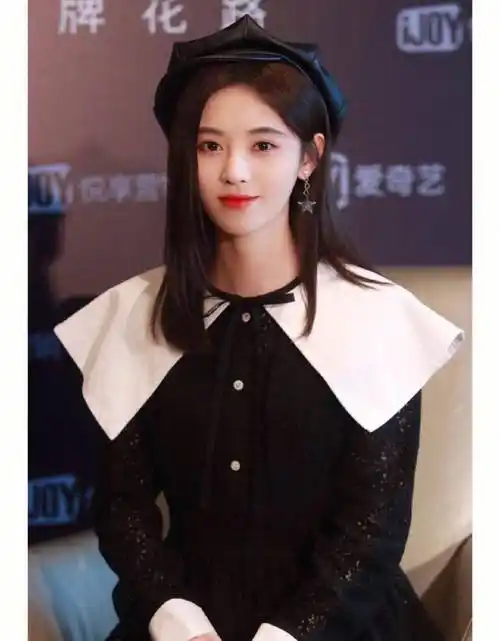 鞠婧祎和杨超越,两位女爱豆出身的演员,表演风格和个性截然不同_方面