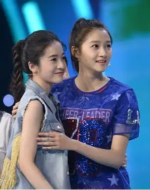 张雪迎与关晓彤飙戏 两位女神选男友颜值当然是第一步!