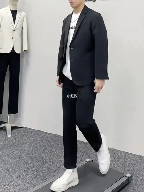 170左右男生秋季轻熟风西服穿搭