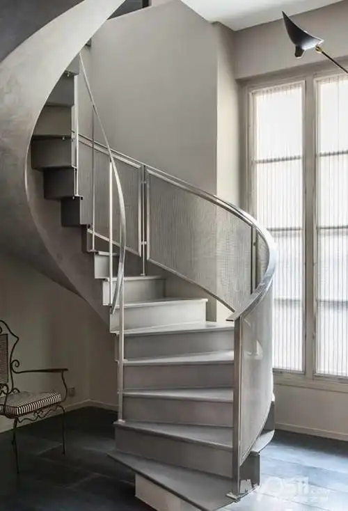 楼梯扶手怎么做?好看,不贵还要可操作!