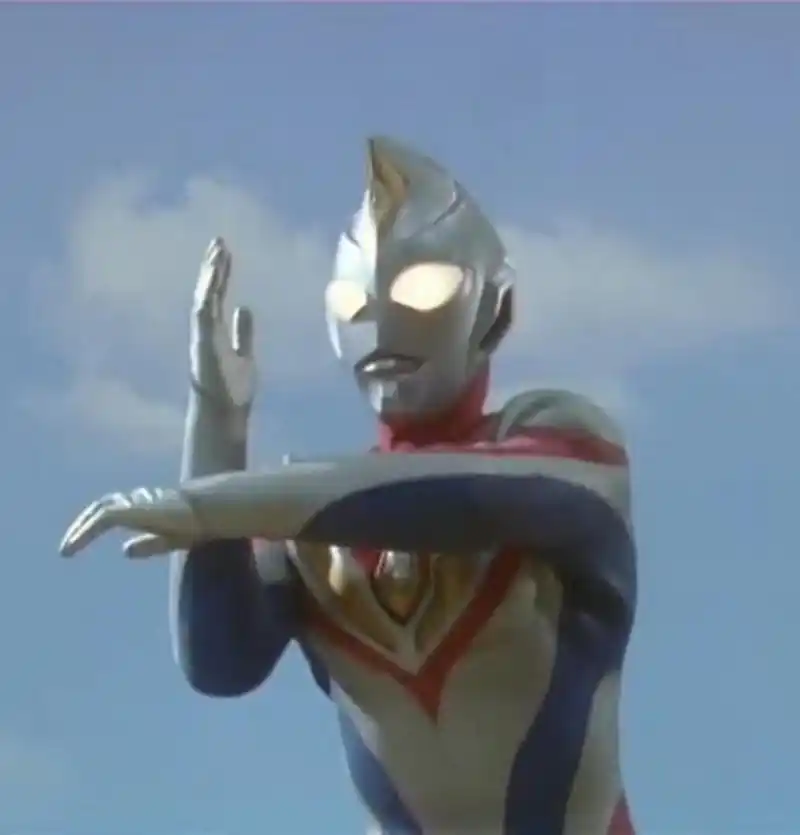 戴拿奥特曼主题曲中文版