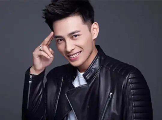 洪尧的个人主页-明星档案-明星图片_星图娱乐