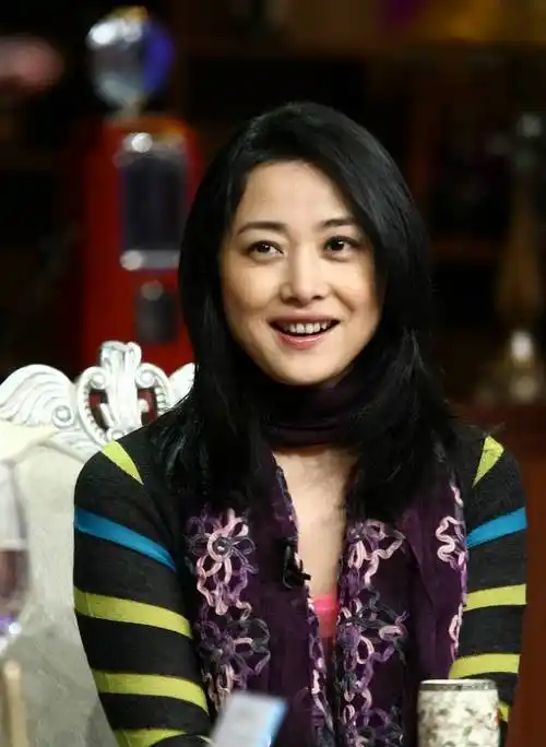 刘蓓:三婚再嫁张健,亲儿子是她的开心果,大明星继子却让她苦恼_艺术