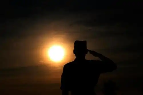 点开它,带你一起盘点雷达兵的那些"谎言"_真相