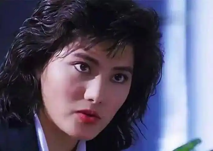 观众熟知的武打女星,1988年杨丽菁首次主演电影《皇家师姐3:雌雄大盗