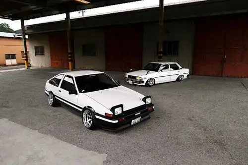 对于国内车迷而言,想要在现实生活中见到ae86并不