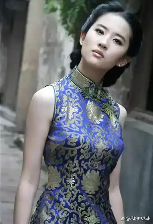 刘亦菲,中国著名女演员,1987年8月25日出生于湖北省武汉市.