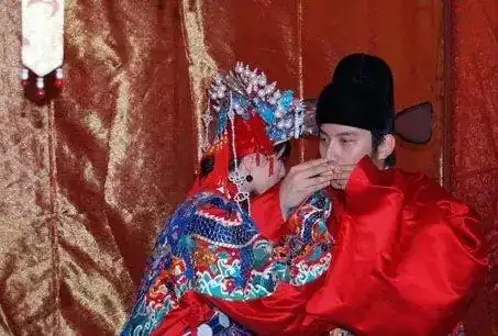 古代结婚为何要喝交杯酒 竟藏大秘密