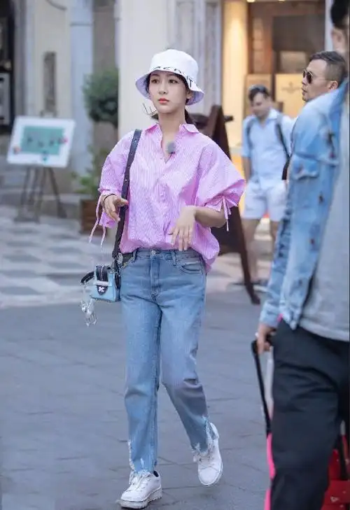 明星日常穿衣搭配杨紫日常穿搭风格图片