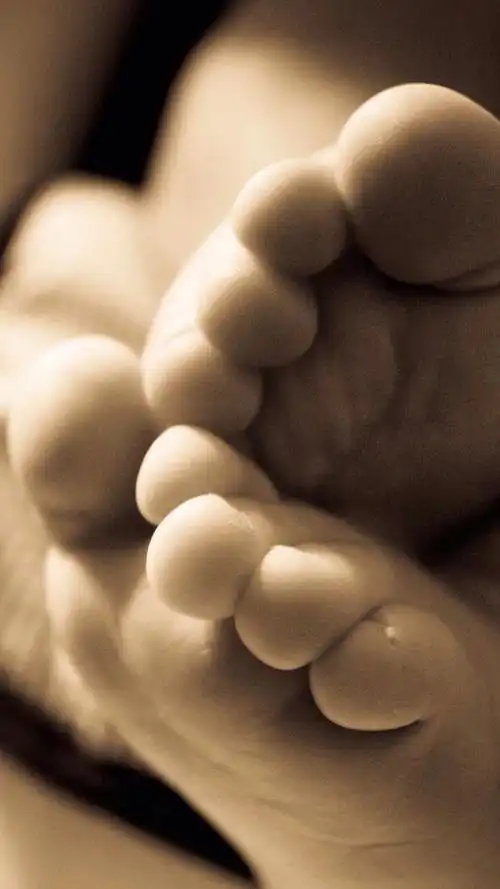 可爱的小脚丫,高清图片,手机锁屏桌面-壁纸族