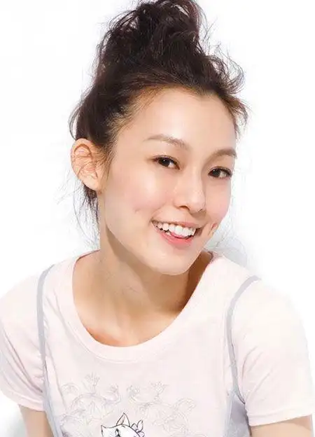 范玮琪_歌手_作品_个人资料_简历_生日_经历_留言 - 酷乐米