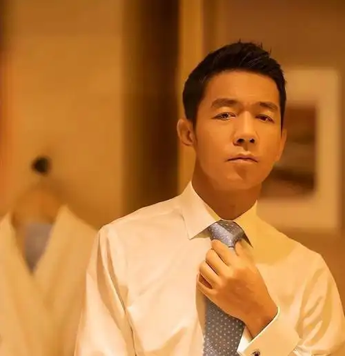 演技一级棒,却几十年不温不火|演员|邢佳栋|王宝强|段奕宏|陈思诚