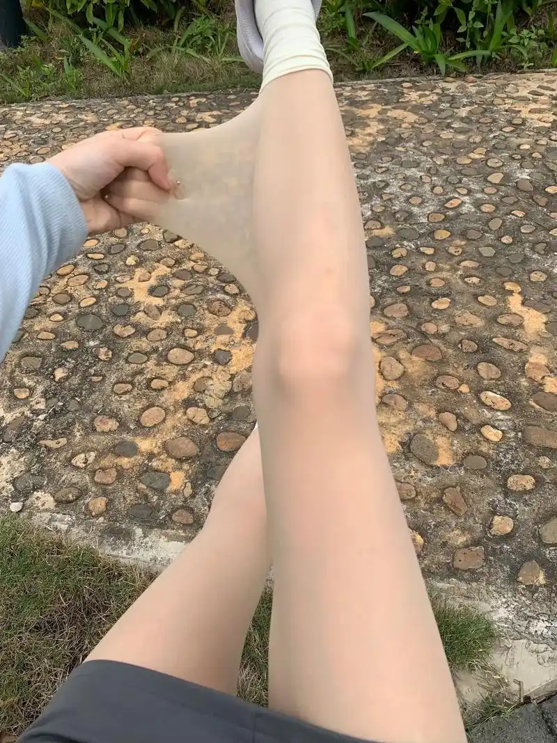 谁还没有拥有这条美肤袜!|||很丝滑的丝 - 抖音