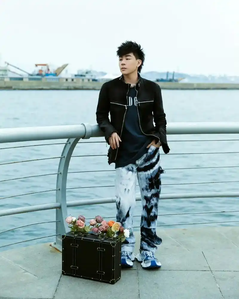 被胡彦斌帅哭.哥真的越来越帅了#胡彦斌 #胡彦斌南京演唱会 - 抖音