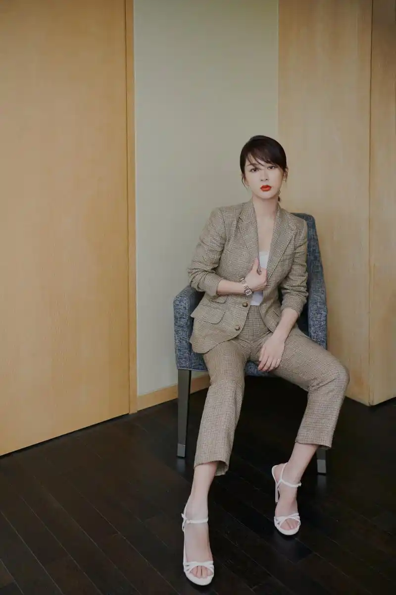 杨紫 美腿玉足合集