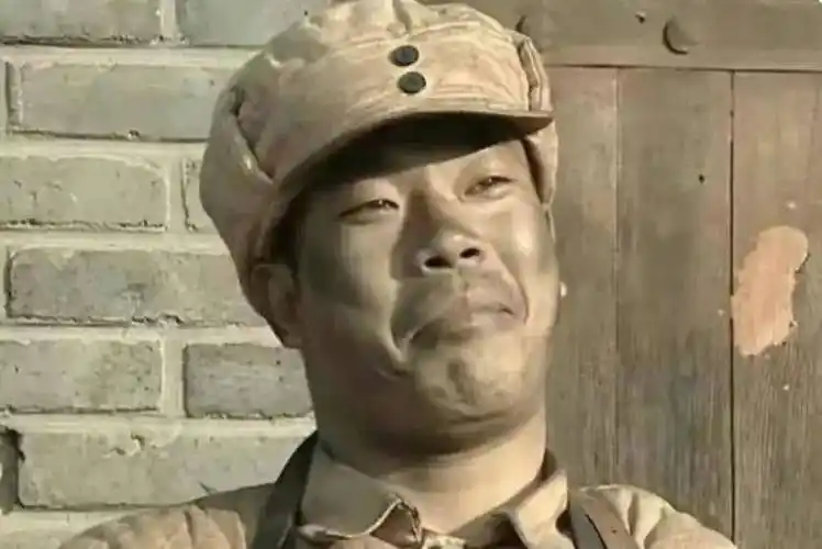 王有胜看着场下字母哥得意的小表情雄鹿将士又是喜笑颜开的一天"昆哥